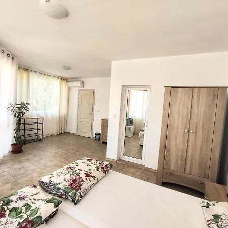 кейт Гостевой дом 3*